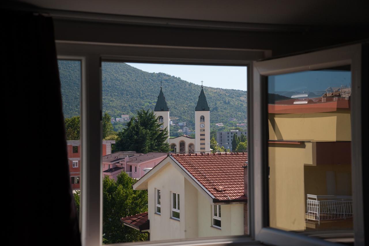 Hotel Glorija Меджугорье Экстерьер фото